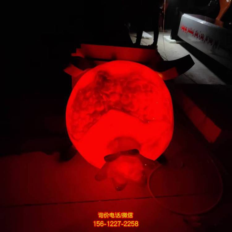 玻璃鋼仿真景觀雕塑，實(shí)現(xiàn)自然之美