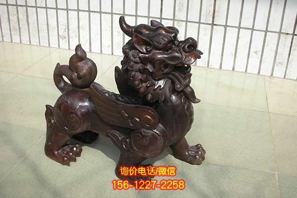 貔貅庭院雕塑，玻璃鋼材質