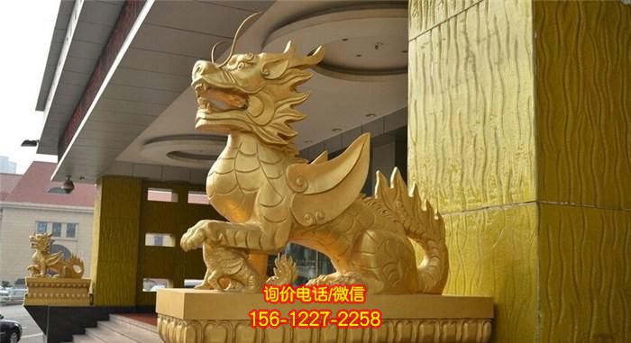 酒店門口大型動(dòng)物景觀不銹鋼噴金烤漆麒麟雕塑 酒店門口大型動(dòng)物景觀不銹鋼噴金烤漆麒麟雕塑