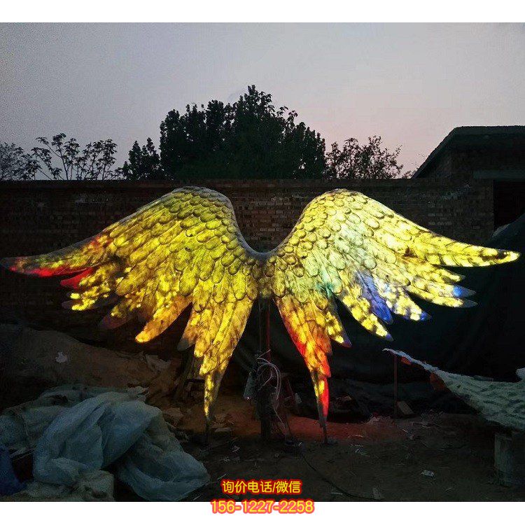 現(xiàn)代不銹鋼燈光抽象翅膀城市廣場(chǎng)夜景觀擺件