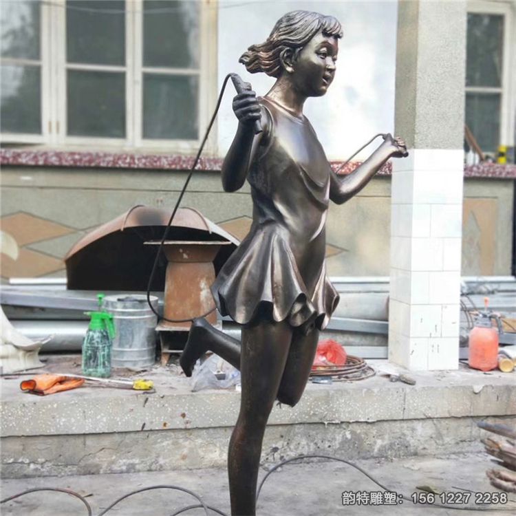 跳繩雕塑03 跳繩雕塑03