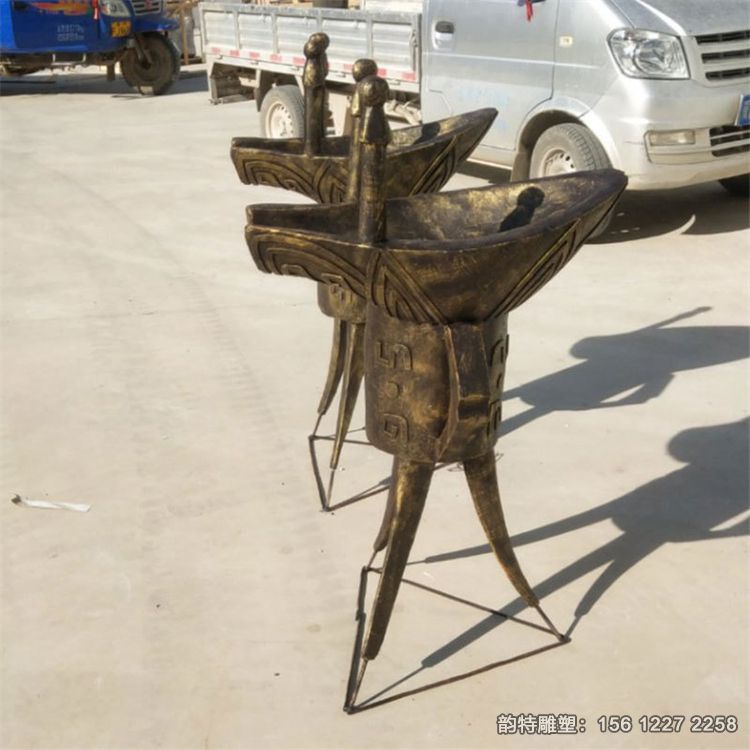 酒樽雕塑05 酒樽雕塑05