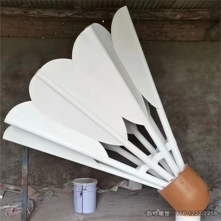 大型白色羽毛球雕塑，不銹鋼羽毛球雕塑